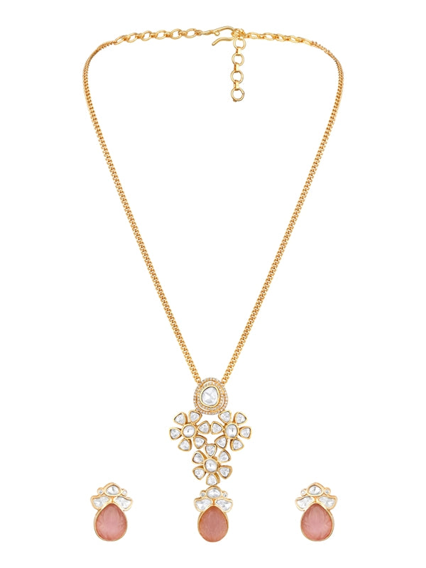 Gold tone handcrafted necklace set