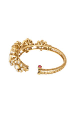 Bracelet in gold tone brass with Lv Kundan Polki (Yellow Polki), Have Been Used
