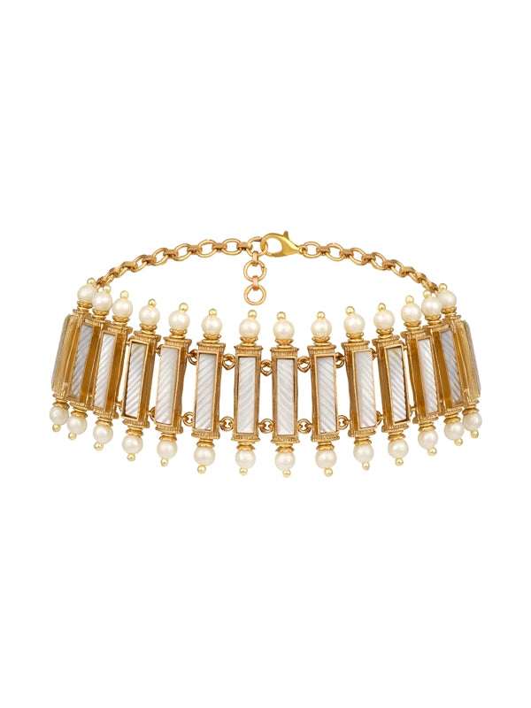 Choker in gold tone brass with Mother Of Pearl, Pearl