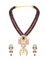 Necklace in gold tone brass with Jasper, Fresh Water Pearl, Kundan Polki, Cubic Zirconi, Rose Quartz, Synthetic Ruby, Mother Of Pearl