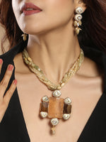 Necklace in gold tone brass with Moissanite Kundan Polki, Cubic Zirconia, Agate, Tumble, Micro Balls, Enamel