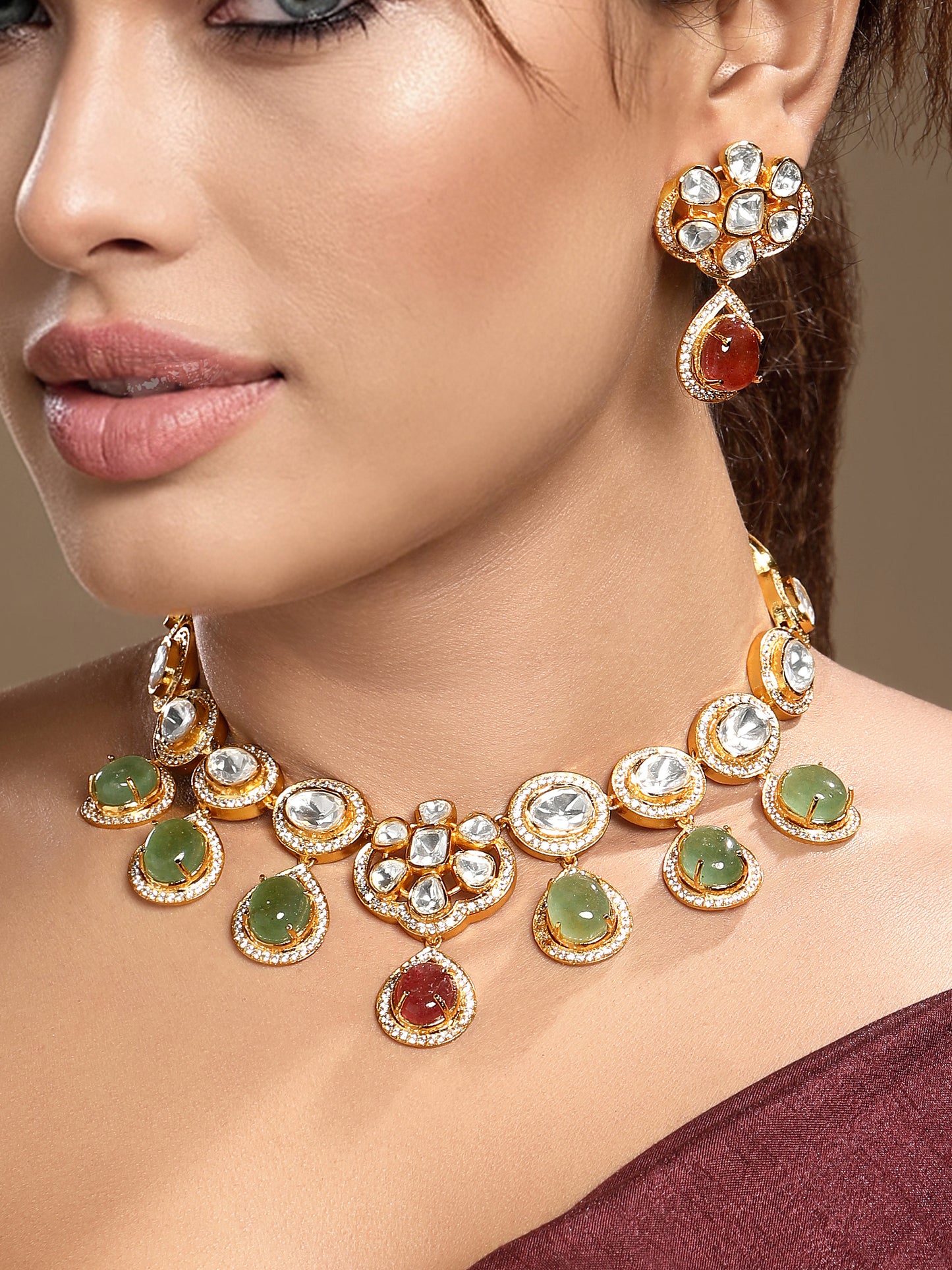Necklace in gold tone brass with Moissanite Kundan Polki, Cubic Zirconia, Synthetic Ruby, Onyx
