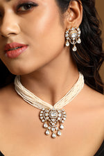 Short Necklace in gold tone brass with Kidiya, Cubic Zirconia, Lv Kundan Polki
