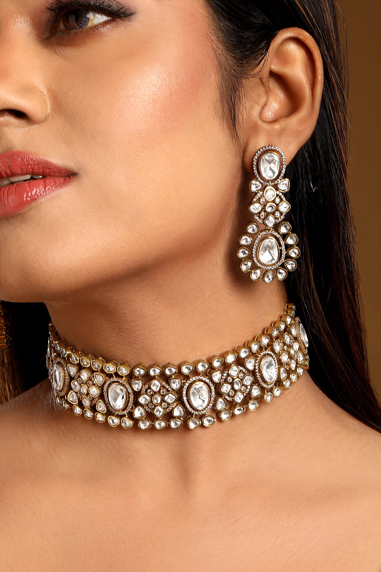 Dog Collar Choker in mehandi polish brass with Kundan Polki, Zircone Diamond Have Been Used