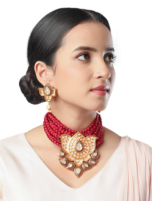 Golden polished brass Necklace With Maroon Silk Thread